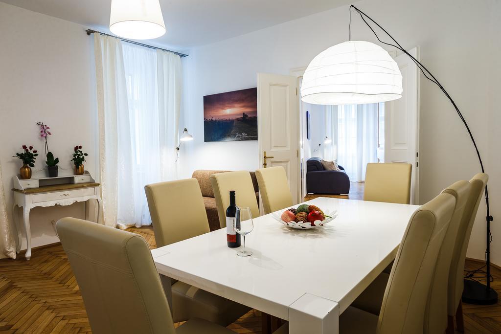 Apartamento Judengasse Premium By Ichbucheat Viena Habitación foto