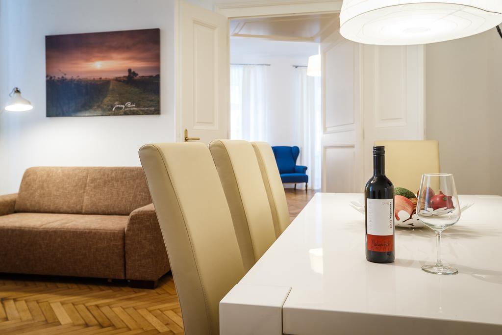 Apartamento Judengasse Premium By Ichbucheat Viena Habitación foto