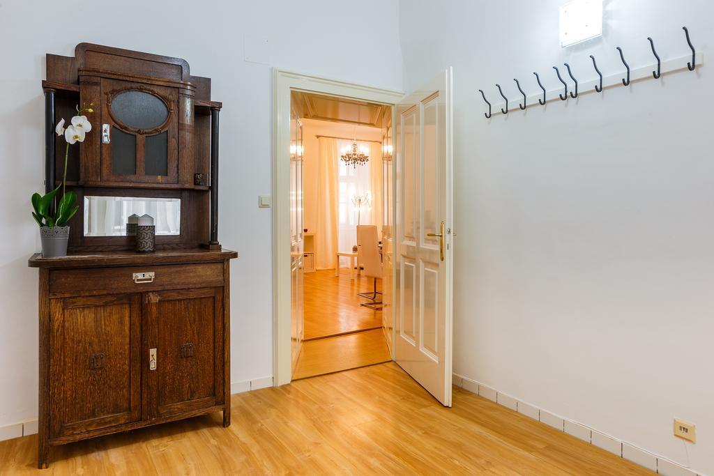 Apartamento Judengasse Premium By Ichbucheat Viena Habitación foto